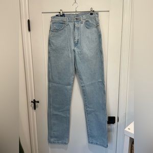 Brand new, never been worn. Selling because it doesn’t fit me.